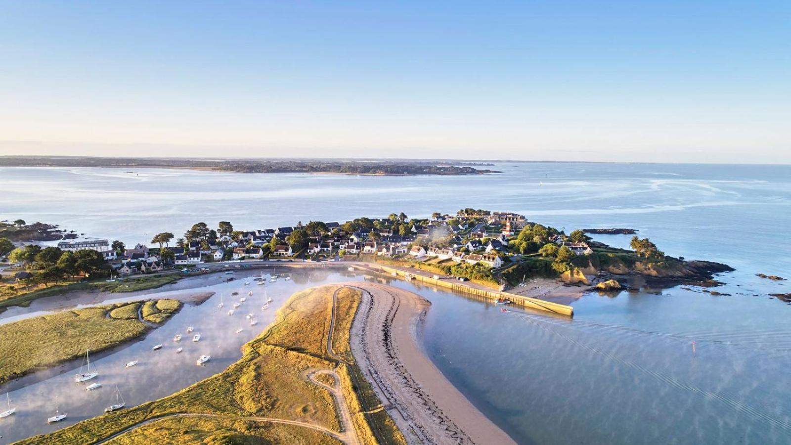 Villa Vieilles Vignes Vue Mer Billiers 外观 照片